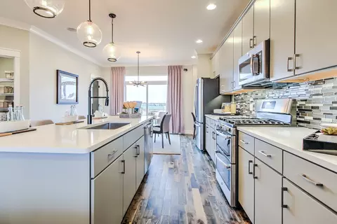 1545 Cooper St, Des Plaines, IL 60018 photo 18