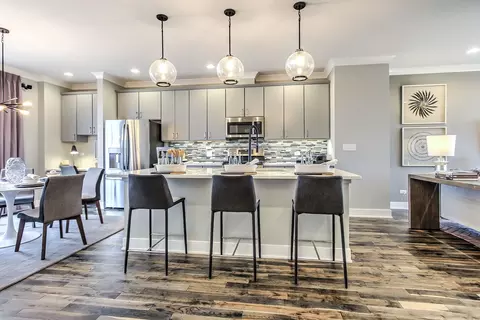 1545 Cooper St, Des Plaines, IL 60018 photo 12