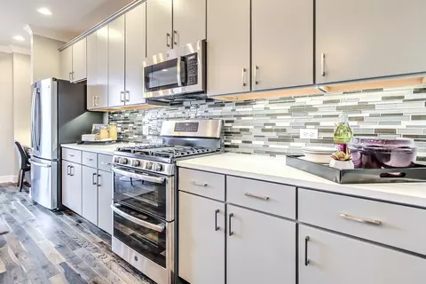 1545 Cooper St, Des Plaines, IL 60018 photo 19