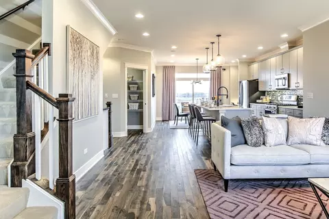 1545 Cooper St, Des Plaines, IL 60018 photo 9