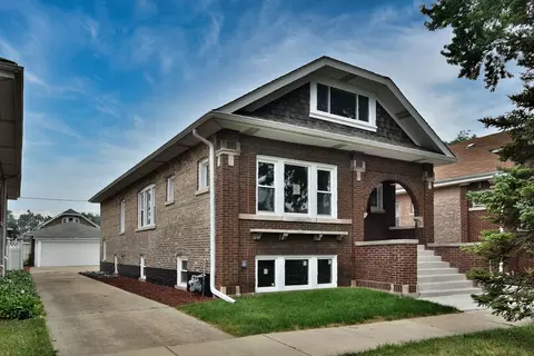 2342 Elmwood Ave, Berwyn, IL 60402