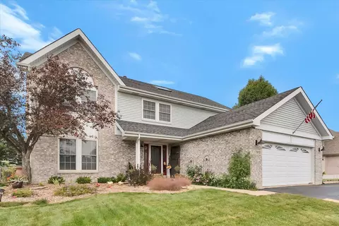 7912 Farmhouse Rd, Frankfort, IL 60423
