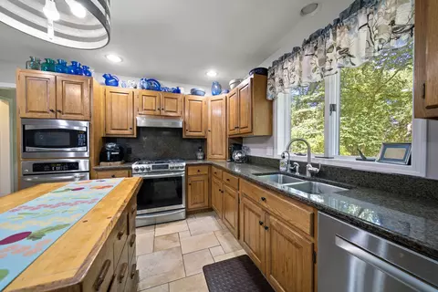 683 Sioux Dr, Freeport, IL 61032 photo 10