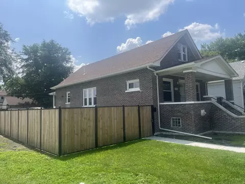 207 156th St, Calumet City, IL 60409