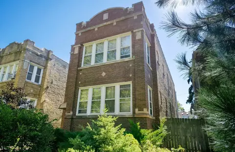 4427 W Wrightwood Ave, Chicago, IL 60639
