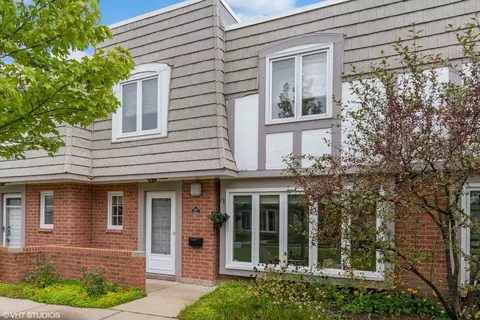 Undisclosed, Highland Park, IL 60035