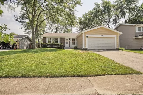 547 Cottonwood Cir, Bolingbrook, IL 60440