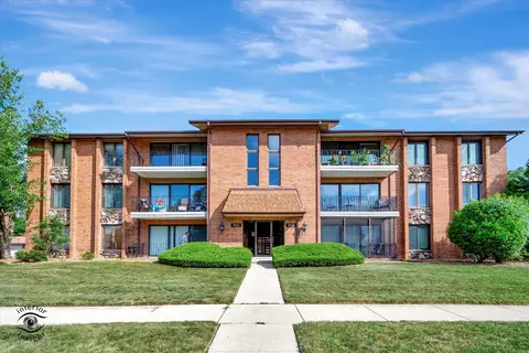 9926 Shady Ln #5902, Orland Park, IL 60462