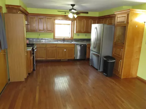 1015 Union St, Morris, IL 60450 photo 22