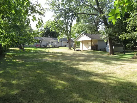 1015 Union St, Morris, IL 60450 photo 17