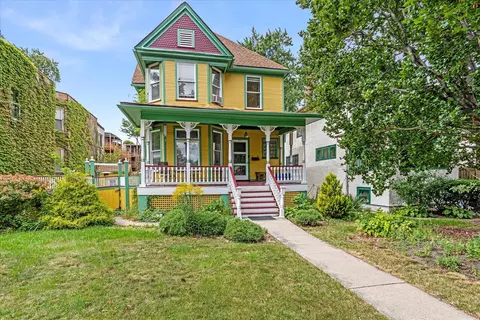 411 N Humphrey Ave, Oak Park, IL 60302
