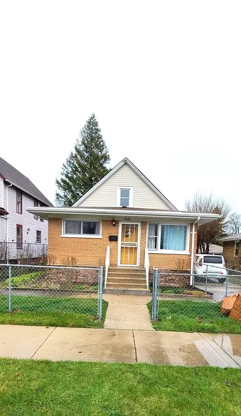 1643 Glenn Dr, North Chicago, IL 60064