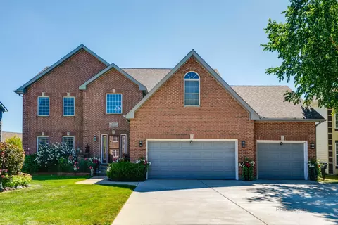 2939 N Southern Hills Dr, Wadsworth, IL 60083