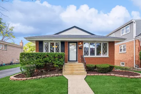 4300 W Adeline Dr, Oak Lawn, IL 60453
