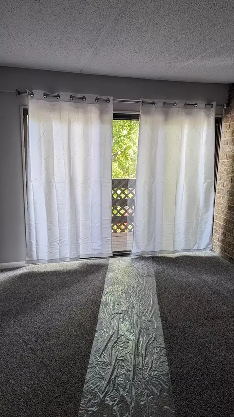 506 Kenneth Cir #506, Elgin, IL 60120 photo 17