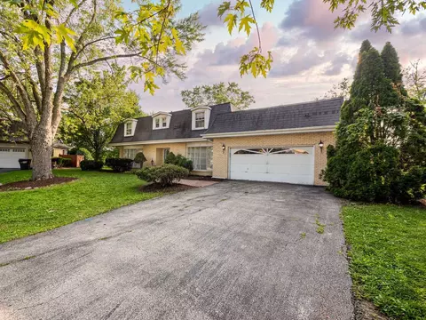 14038 Whirlaway Ct, Orland Park, IL 60467