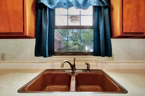 1006 Frank Dr, Champaign, IL 61821 photo 11