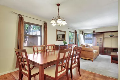 1006 Frank Dr, Champaign, IL 61821 photo 8