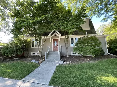 45 N Madison Ave, La Grange, IL 60525