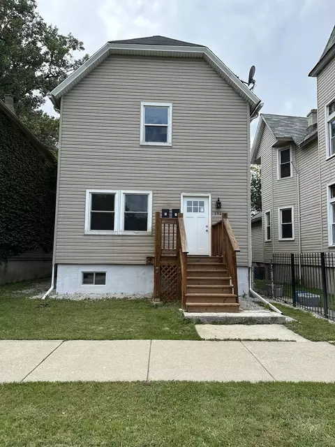 5926 S Parnell Ave, Chicago, IL 60621