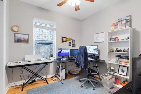1310 W Cornelia Ave, Chicago, IL 60657 photo 32
