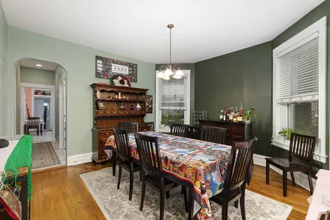 1310 W Cornelia Ave, Chicago, IL 60657 photo 12