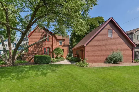 3 Circle Ave, Wheaton, IL 60187 photo 6