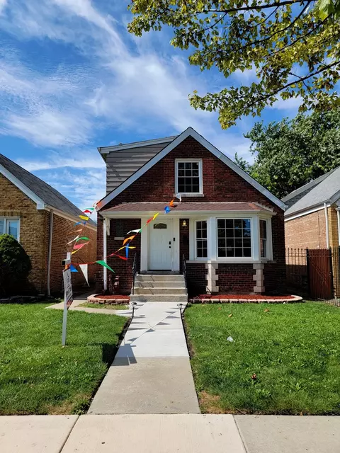 7242 S Sawyer Ave, Chicago, IL 60629