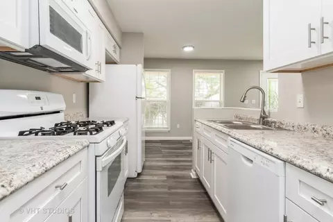 13733 S Jane Cir, Plainfield, IL 60544 photo 4