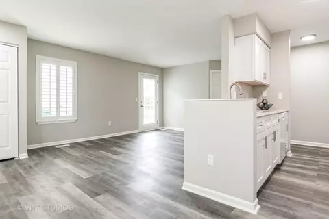 13733 S Jane Cir, Plainfield, IL 60544 photo 8