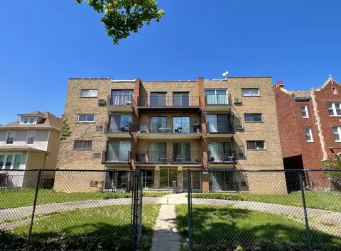 5424 W Ferdinand St #106, Chicago, IL 60644