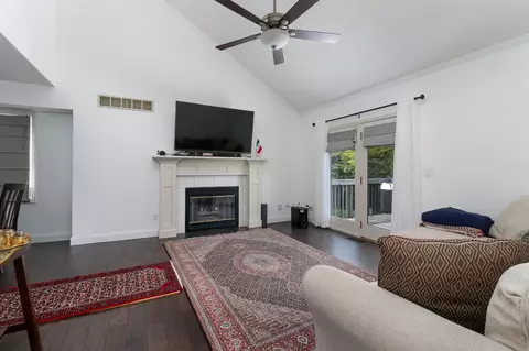 311 S Towanda Ave #8, Normal, IL 61761 photo 9