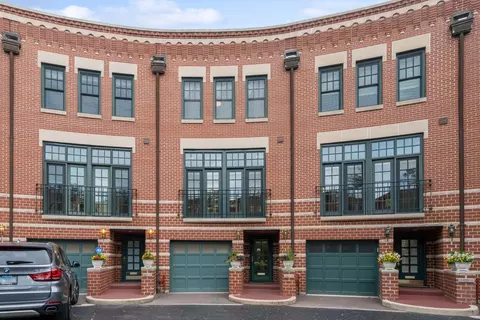 1412 W Wrightwood Ave #H, Chicago, IL 60614