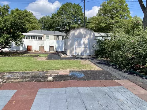 1814 E Lafayette St, Bloomington, IL 61701 photo 28