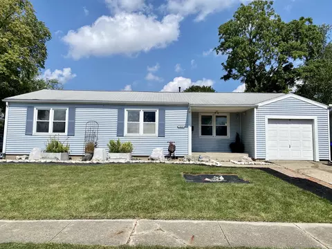 1814 E Lafayette St, Bloomington, IL 61701 photo 2