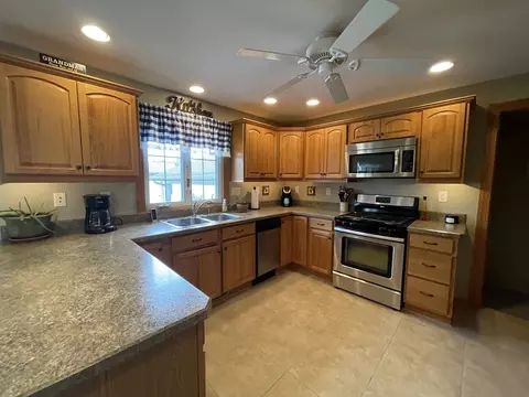 110 Elliot St, Mark, IL 61340 photo 5