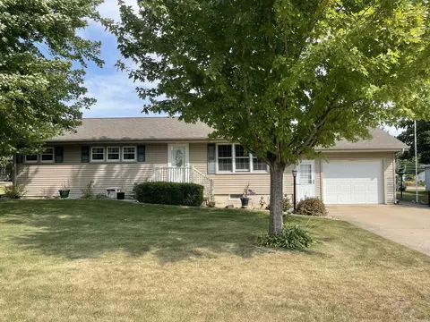 110 Elliot St, Mark, IL 61340