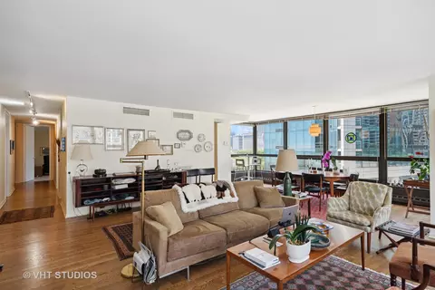360 E Randolph St #705, Chicago, IL 60601 photo 4