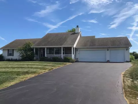 4501 Ivy Ct, Winthrop Harbor, IL 60096