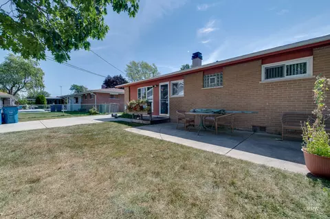 248 E Normandy Dr, Addison, IL 60101 photo 26