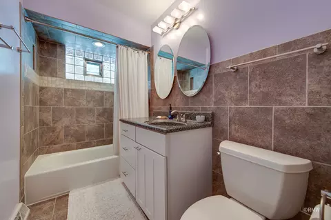 248 E Normandy Dr, Addison, IL 60101 photo 10