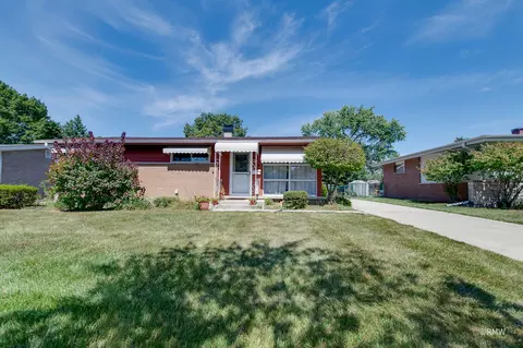 248 E Normandy Dr, Addison, IL 60101 photo 3