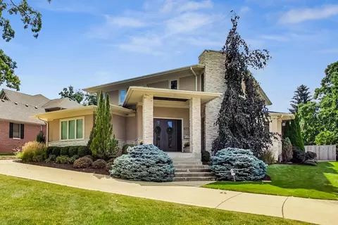 1033 Linden Ln, Western Springs, IL 60558