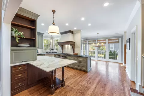 1707 E Forest Ave, Wheaton, IL 60187 photo 8