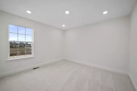 1855 Amarillo Blvd, Elgin, IL 60124 photo 9