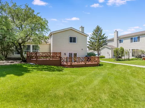 784 Buckingham Ct, Hoffman Estates, IL 60169 photo 18