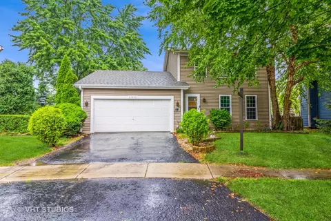 21860 W Juneau Ct, Plainfield, IL 60544