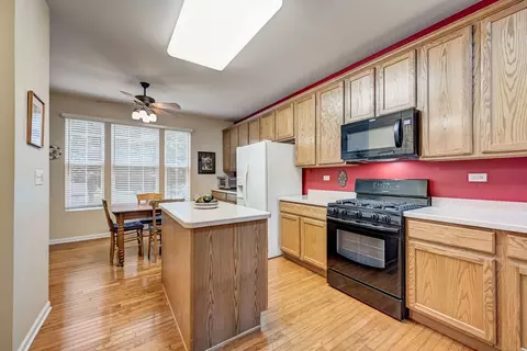 2840 Waterfront Ave, Algonquin, IL 60102 photo 7