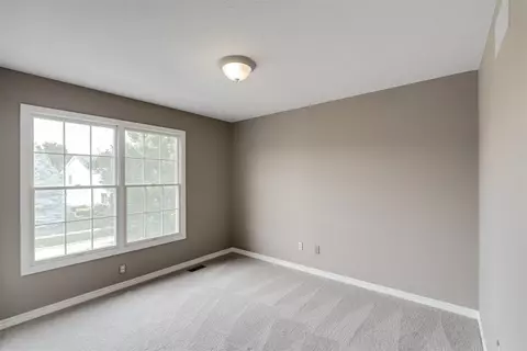 2405 Heather Ridge Dr, Normal, IL 61761 photo 25