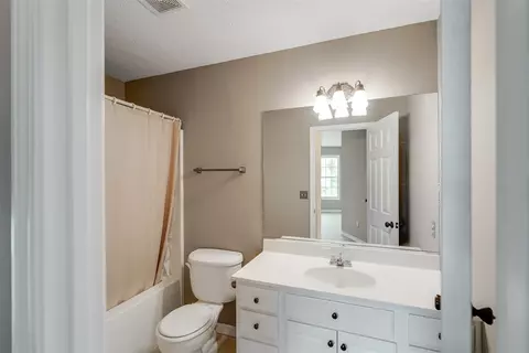 2405 Heather Ridge Dr, Normal, IL 61761 photo 27